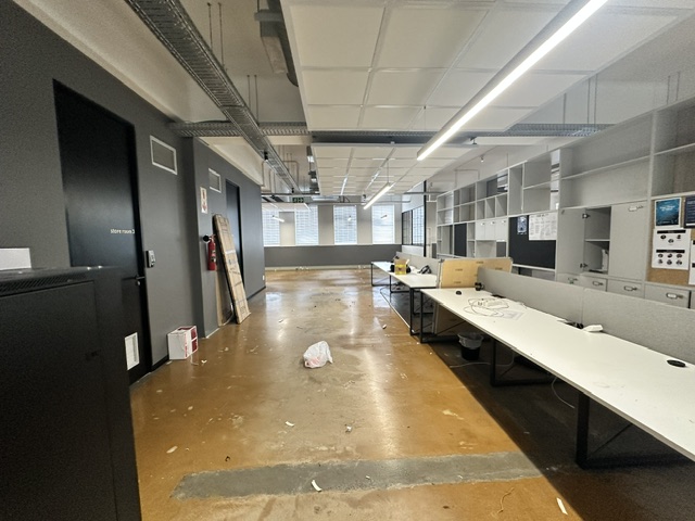 To Let Commercial Property for Rent in Woodstock Western Cape